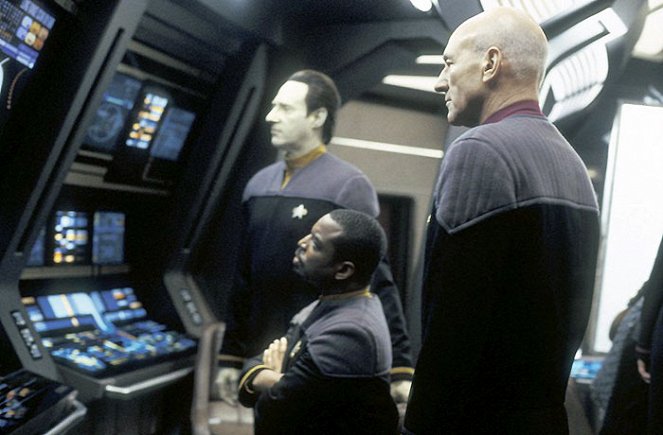 Star Trek - Nemesis - Filmfotos - Brent Spiner, LeVar Burton, Patrick Stewart