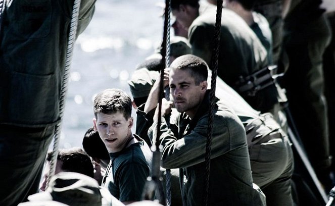 Flags of Our Fathers - Photos - Stark Sands, Paul Walker