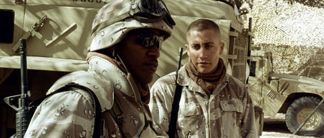 Jarhead: Żołnierz piechoty morskiej - Z filmu - Jamie Foxx, Jake Gyllenhaal