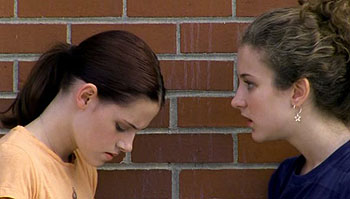O Silêncio de Melinda - Do filme - Kristen Stewart, Hallee Hirsh