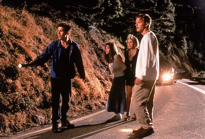 I Know What You Did Last Summer - Van film - Freddie Prinze Jr., Jennifer Love Hewitt, Sarah Michelle Gellar, Ryan Phillippe