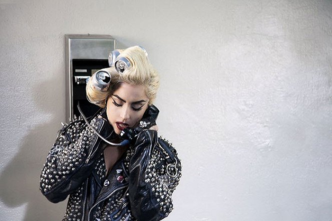 Lady Gaga feat. Beyoncé: Telephone - De la película - Lady Gaga