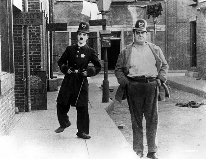 Chaplin strážcem veřejného pořádku - Z filmu - Charlie Chaplin