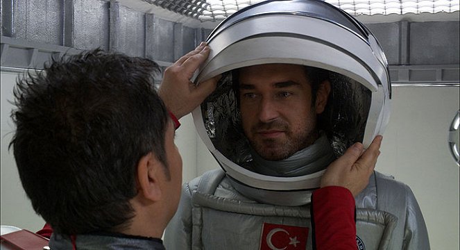 Dünyayi Kurtaran Adam'in Oğlu - De la película