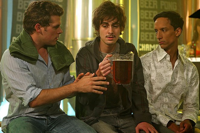 Road Trip: Beer Pong - De la película - Preston Jones, Nestor Aaron Absera, Danny Pudi