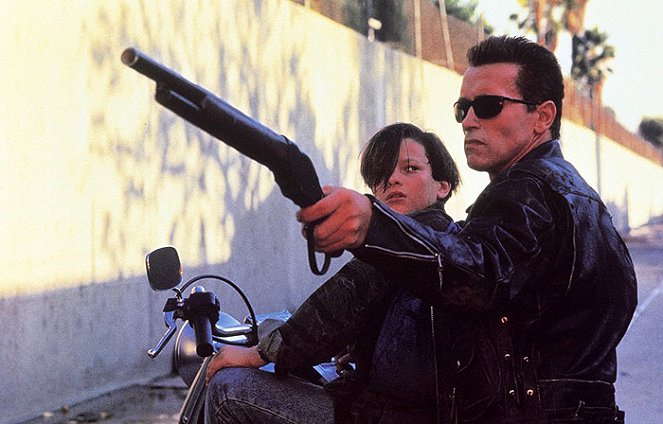 Exterminador Implacável 2: O Dia do Julgamento - Do filme - Edward Furlong, Arnold Schwarzenegger