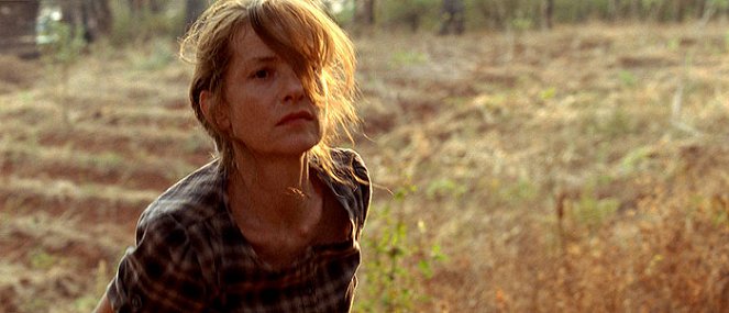 Sama v Afrike - Z filmu - Isabelle Huppert