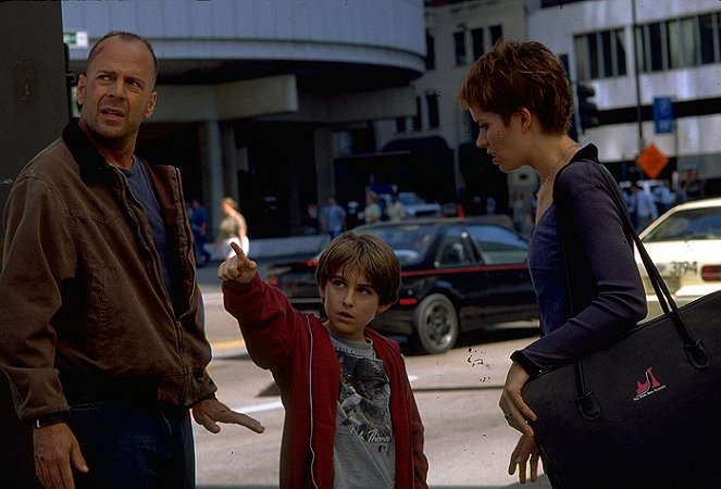 Salasana: Mercury - Kuvat elokuvasta - Bruce Willis, Miko Hughes, Kim Dickens