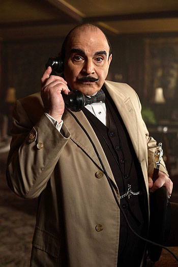 Agatha Christies Poirot - Season 11 - Vier Frauen und ein Mord - Werbefoto - David Suchet