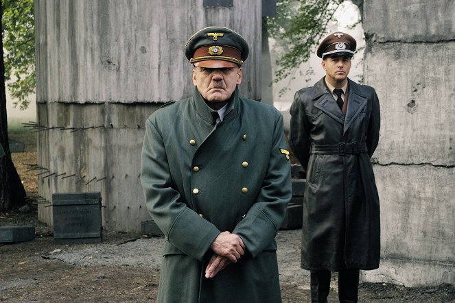 A bukás - Hitler utolsó napjai - Filmfotók - Bruno Ganz, Heino Ferch