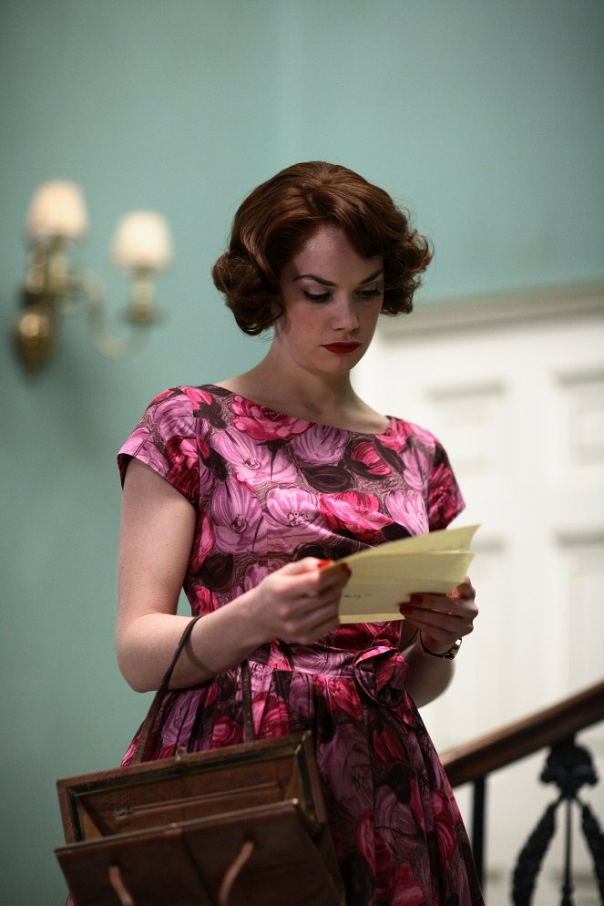 Capturing Mary - De la película - Ruth Wilson