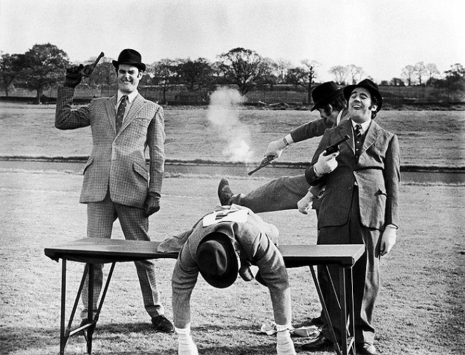 Monty Pythons wunderbare Welt der Schwerkraft - Filmfotos - John Cleese, Terry Jones