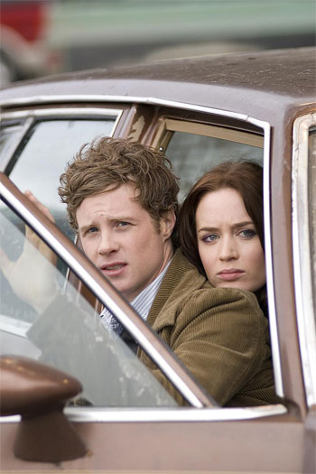 Der eisige Tod - Filmfotos - Ashton Holmes, Emily Blunt