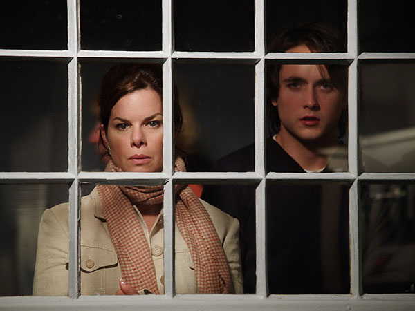 The Invisible - Do filme - Marcia Gay Harden, Justin Chatwin