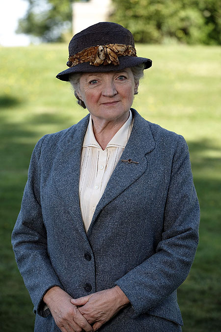 Agatha Christie's Marple - Season 4 - Ein Schritt ins Leere - Werbefoto - Julia McKenzie