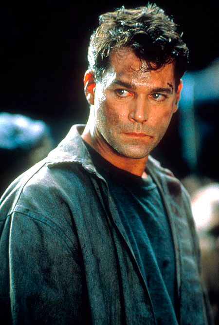 No Escape - Do filme - Ray Liotta