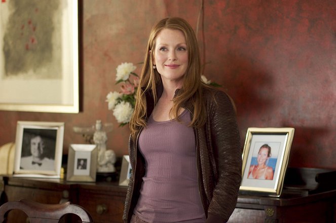 Laws of Attraction - Photos - Julianne Moore