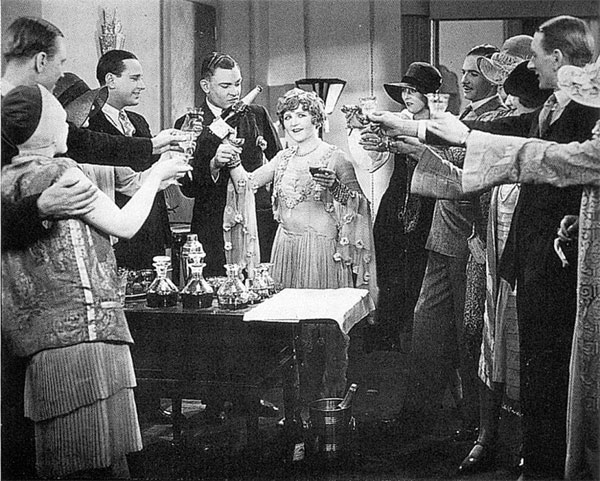 Champagne - Z filmu - Betty Balfour