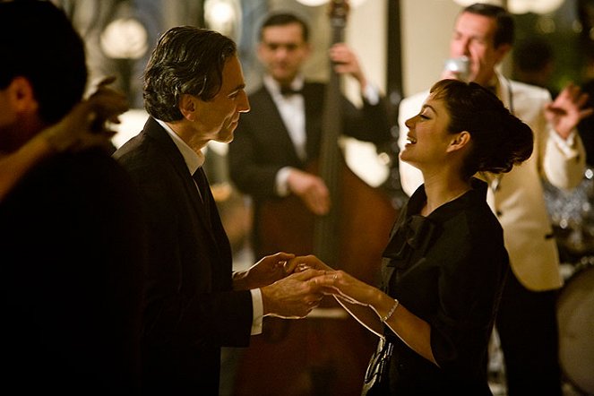 Nine - Dziewięć - Z filmu - Daniel Day-Lewis, Marion Cotillard