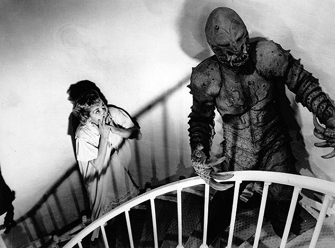 The Monster of Piedras Blancas - Z filmu