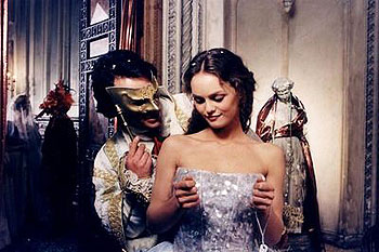Zamilovaná čarodějka - Z filmu - Gil Bellows, Vanessa Paradis