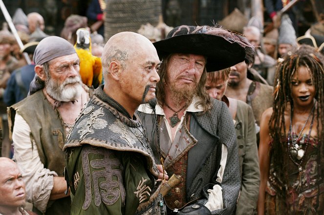 Pirates of the Caribbean: At World's End - Photos - David Bailie, Yun-fat Chow, Geoffrey Rush, Naomie Harris