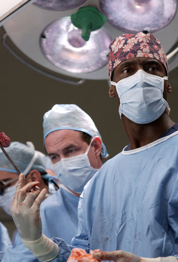 Grey's Anatomy - Photos - Isaiah Washington