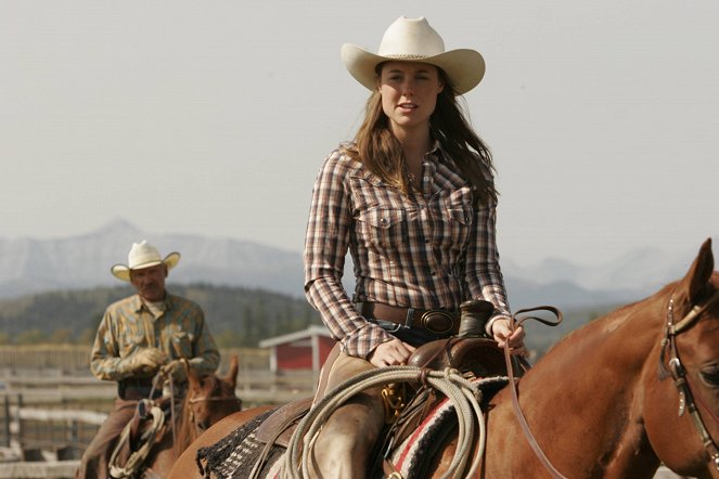 Montana Sky - De la película - Ashley Williams