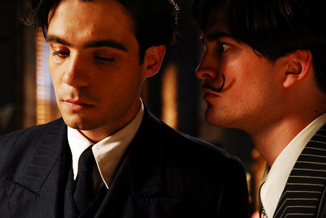 Lorca és Dali - Filmfotók - Javier Beltrán, Robert Pattinson