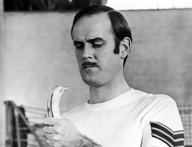 And Now for Something Completely Different - Do filme - John Cleese
