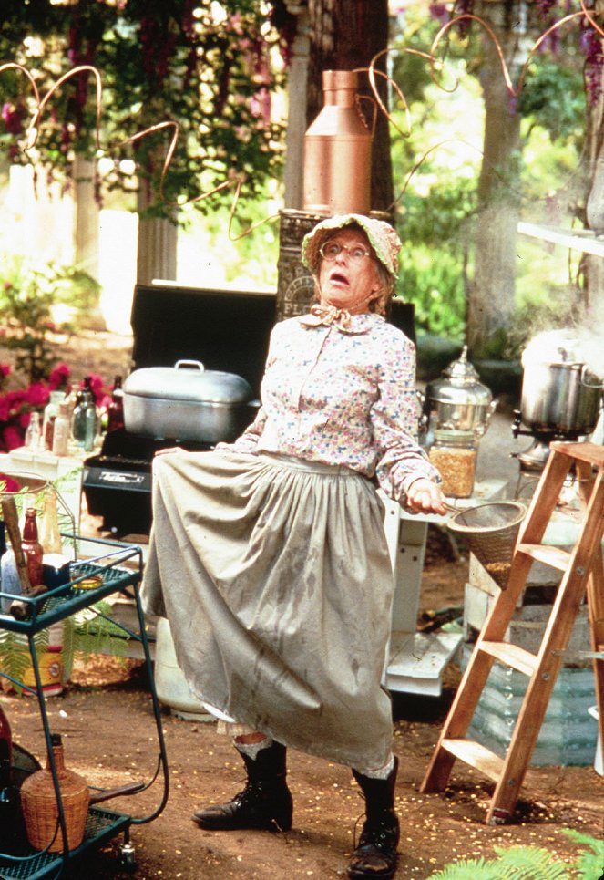 Die Beverly Hillbillies sind los - Filmfotos - Cloris Leachman
