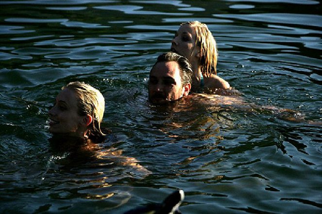 Lake Dead - De la película