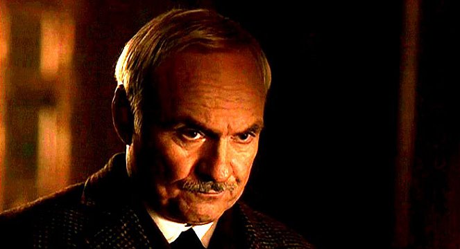 The Hound of the Baskervilles - Photos - Kenneth Welsh