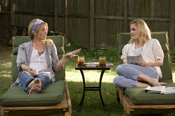 Going the Distance - Photos - Christina Applegate, Drew Barrymore