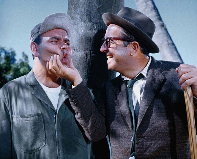It's a Mad, Mad, Mad, Mad World - Photos - Jonathan Winters, Phil Silvers