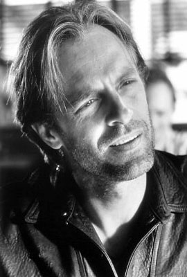 The Tie That Binds - Film - Keith Carradine