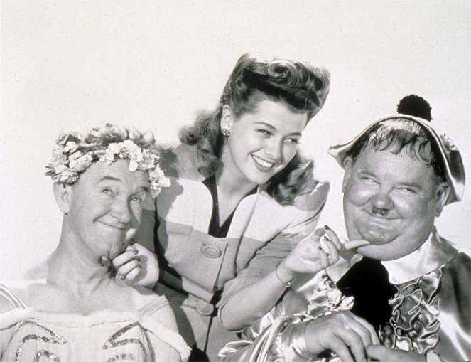 Dick und Doof - Die Tanzmeister - Filmfotos - Stan Laurel, Trudy Marshall, Oliver Hardy