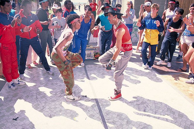 Breakdance - Photos - Michael Chambers, Adolfo Quinones