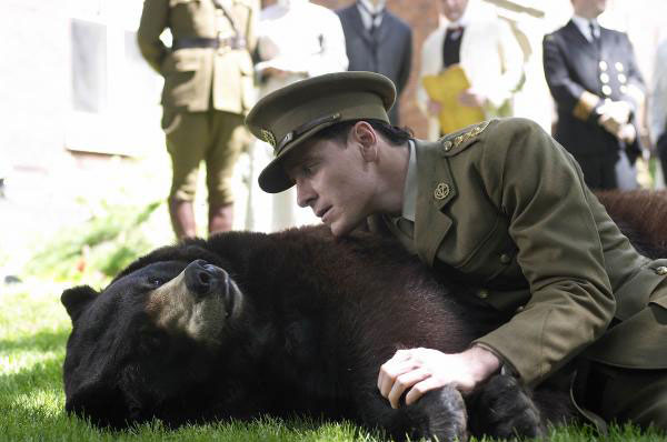 A Bear Named Winnie - Do filme - Michael Fassbender