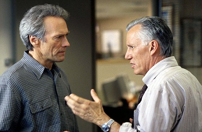 Pravda zabíja - Z filmu - Clint Eastwood, James Woods