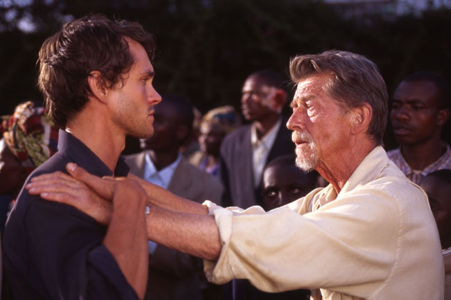 Shooting Dogs - Photos - Hugh Dancy, John Hurt