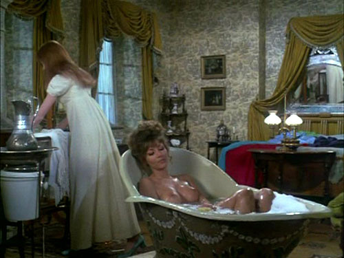 Vampyyrit - eroottinen painajainen - Kuvat elokuvasta - Ingrid Pitt