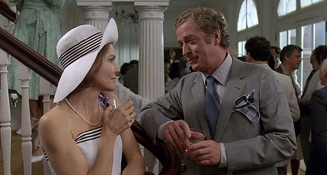 Sweet Liberty - Filmfotos - Lois Chiles, Michael Caine