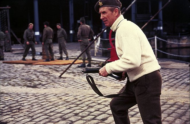 Hyökkäys rautarannikolle - Kuvat elokuvasta - Lloyd Bridges