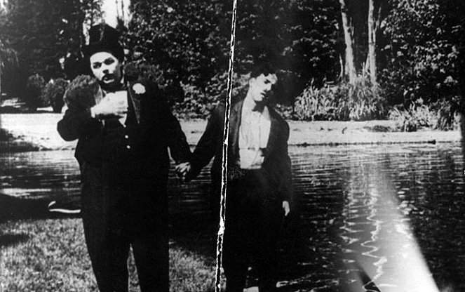 Chaplin novomanželem - Z filmu - Roscoe 'Fatty' Arbuckle, Charlie Chaplin