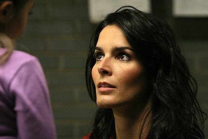 Women's Murder Club - Filmfotos - Angie Harmon