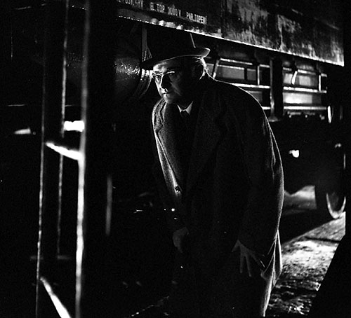 Der Mörder auf den Schienen - Filmfotos - Jiří Sovák