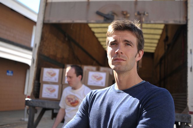 Haven - Season 1 - Verdorben - Filmfotos - Lucas Bryant