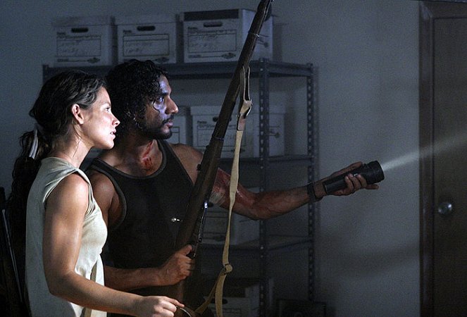 Lost - Photos - Evangeline Lilly, Naveen Andrews