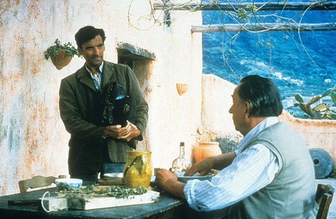 Il postino - Photos - Massimo Troisi, Philippe Noiret